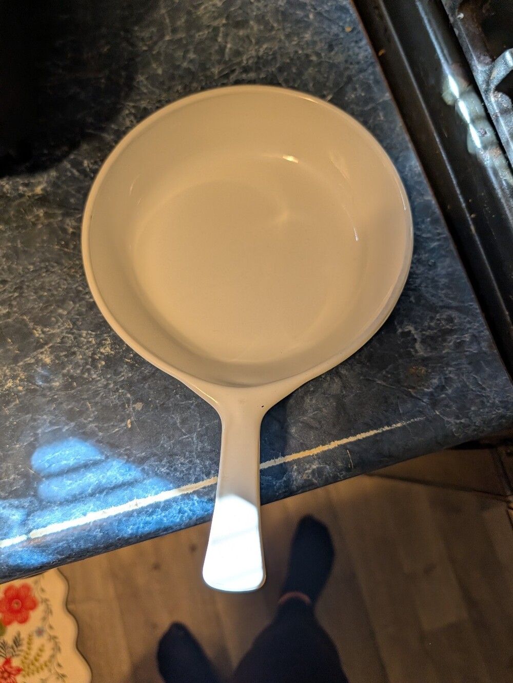 Corningware White Ceramic Prep Bowl with Handle